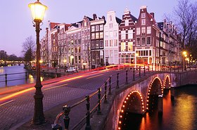amsterdam bridge.jpg